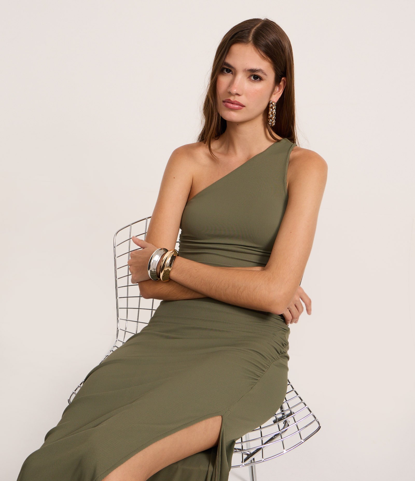 Vestido New Midi em Ribana Ombro Só com Franzido Lateral Verde 4