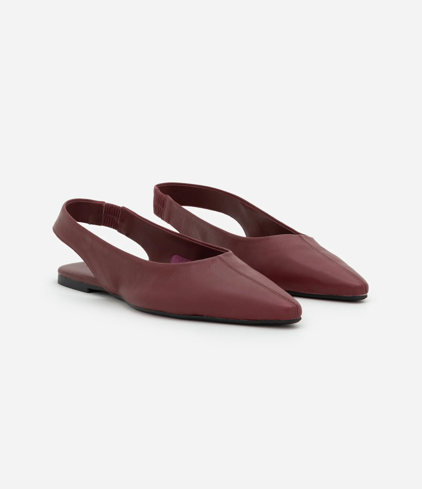 Sapatilha Slingback de Bico Fino em Couro Vinho 2