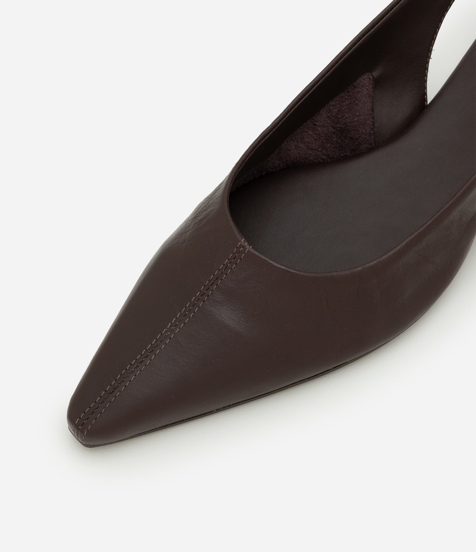 Sapatilha Slingback de Bico Fino em Couro Marrom 3