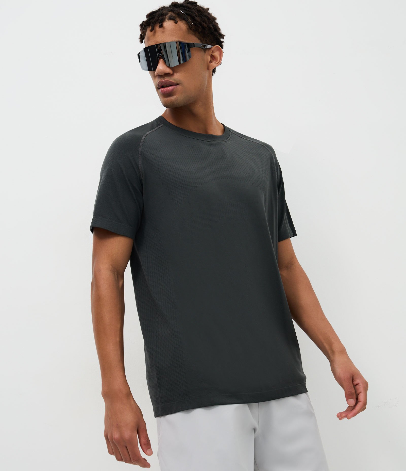 Camiseta Manga Curta em Poliamida Seamless Preto 2