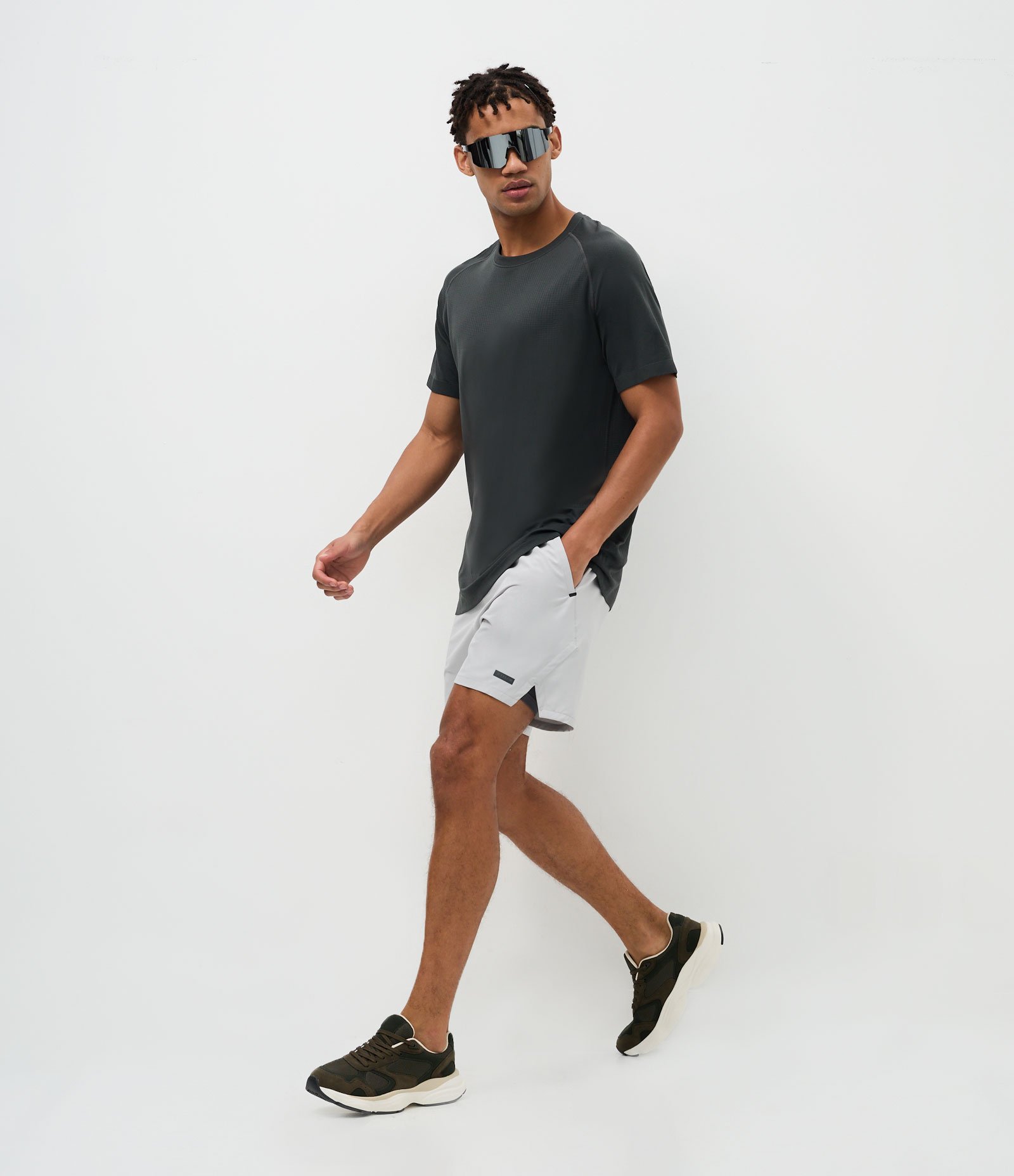 Camiseta Manga Curta em Poliamida Seamless Preto 3