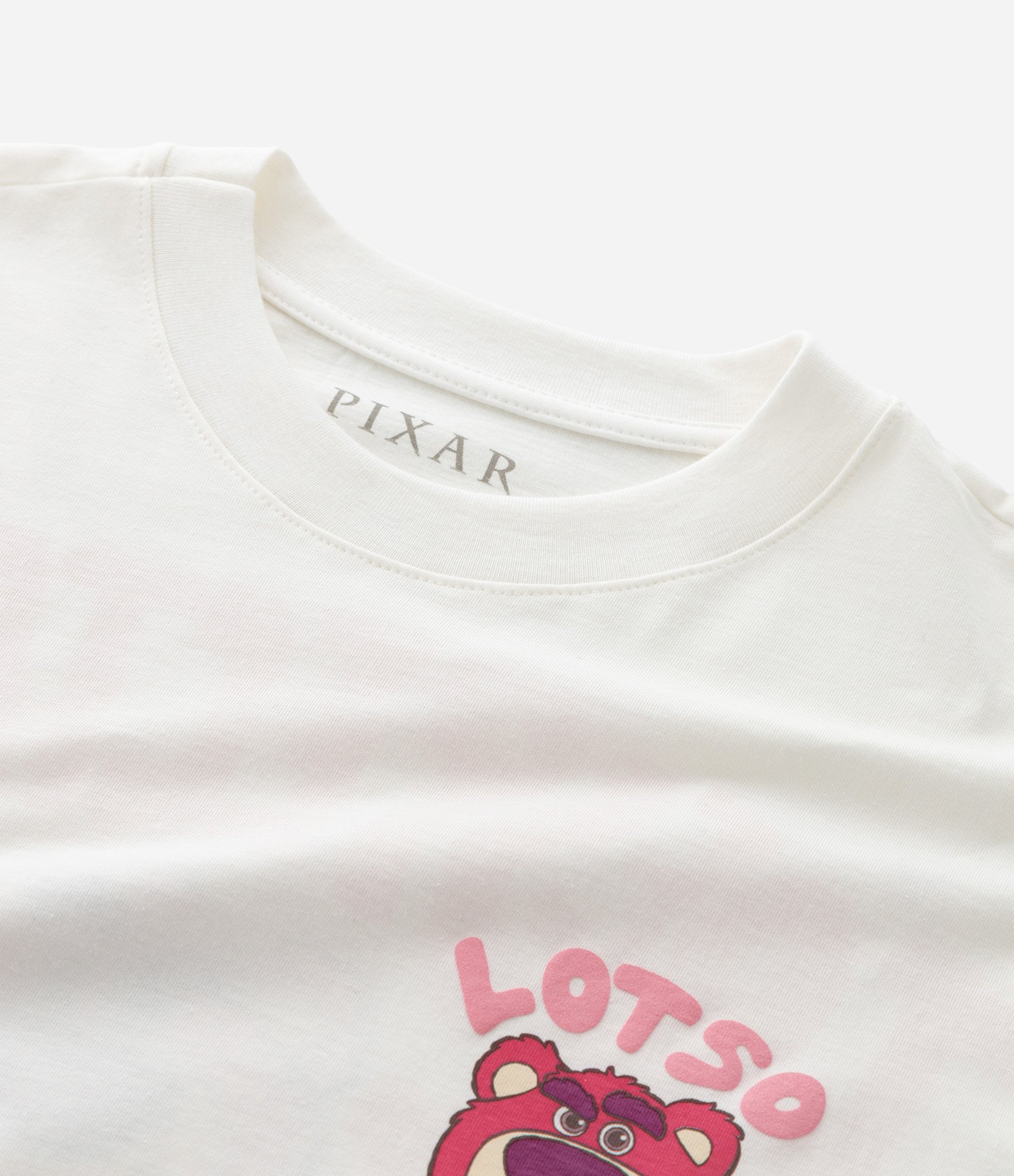 Camiseta Infantil com Estampa Lotso – Tam 7 a 16 Anos Off White 4