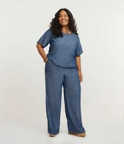 Calça Pantalona em Jeans Leve com Amarração no Cós