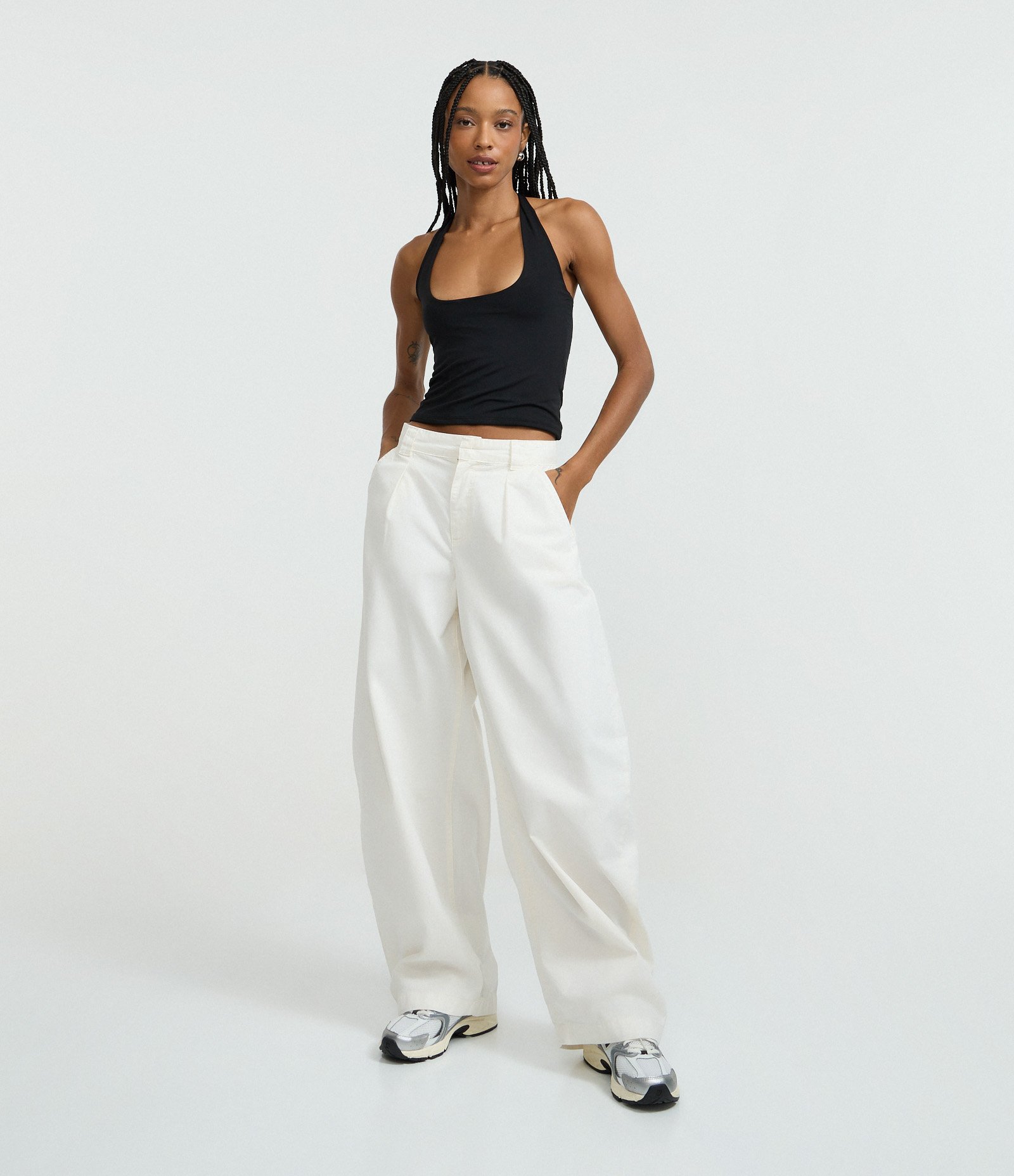 Blusa Frente Única em Microfibra Liso Preto 2