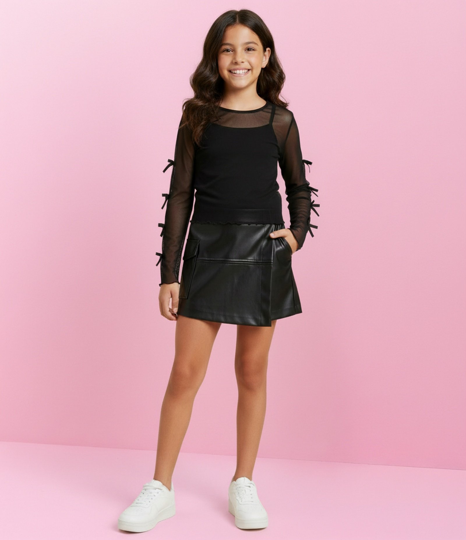 Saia Infantil Transpassada com Bolso Lateral – Tam 5 a 14 Anos Preto 1