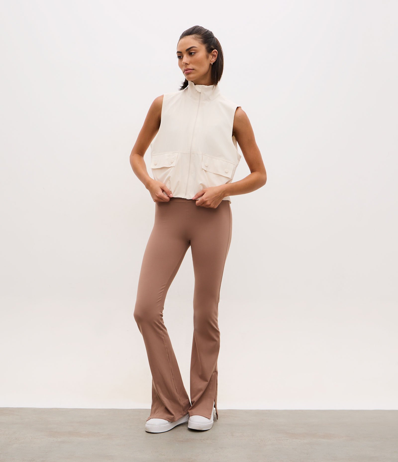 Colete Tecnológico Dry Oversized em Tecido Plano Off White 4