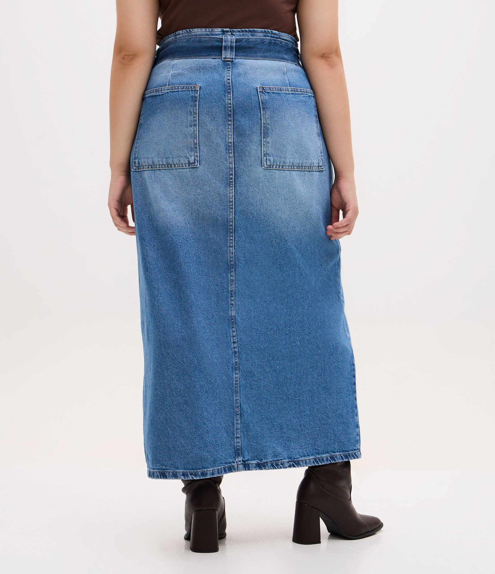 Saia Midi em Jeans com Fenda e Cinto com Fivela Curve & Plus Size Azul 4
