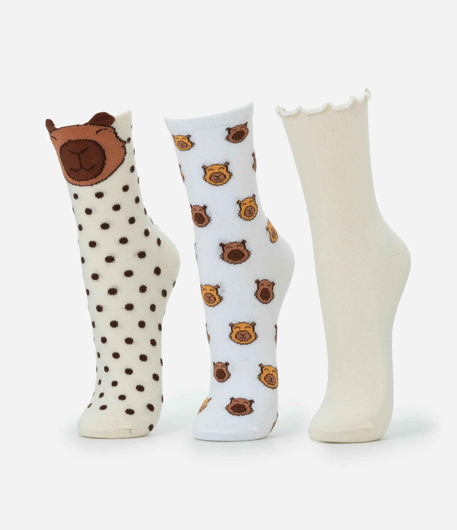Kit 03 Meias Cano Médio em Algodão com Estampa de Capivara Branco/Off White 1
