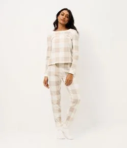 Pijama Longo Xadrez em Tricô Leve