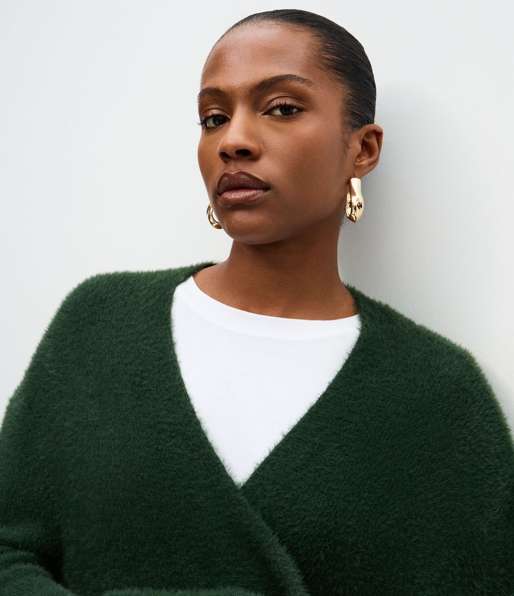 Cardigan Longo em Tricô Com Textura de Pelos Verde