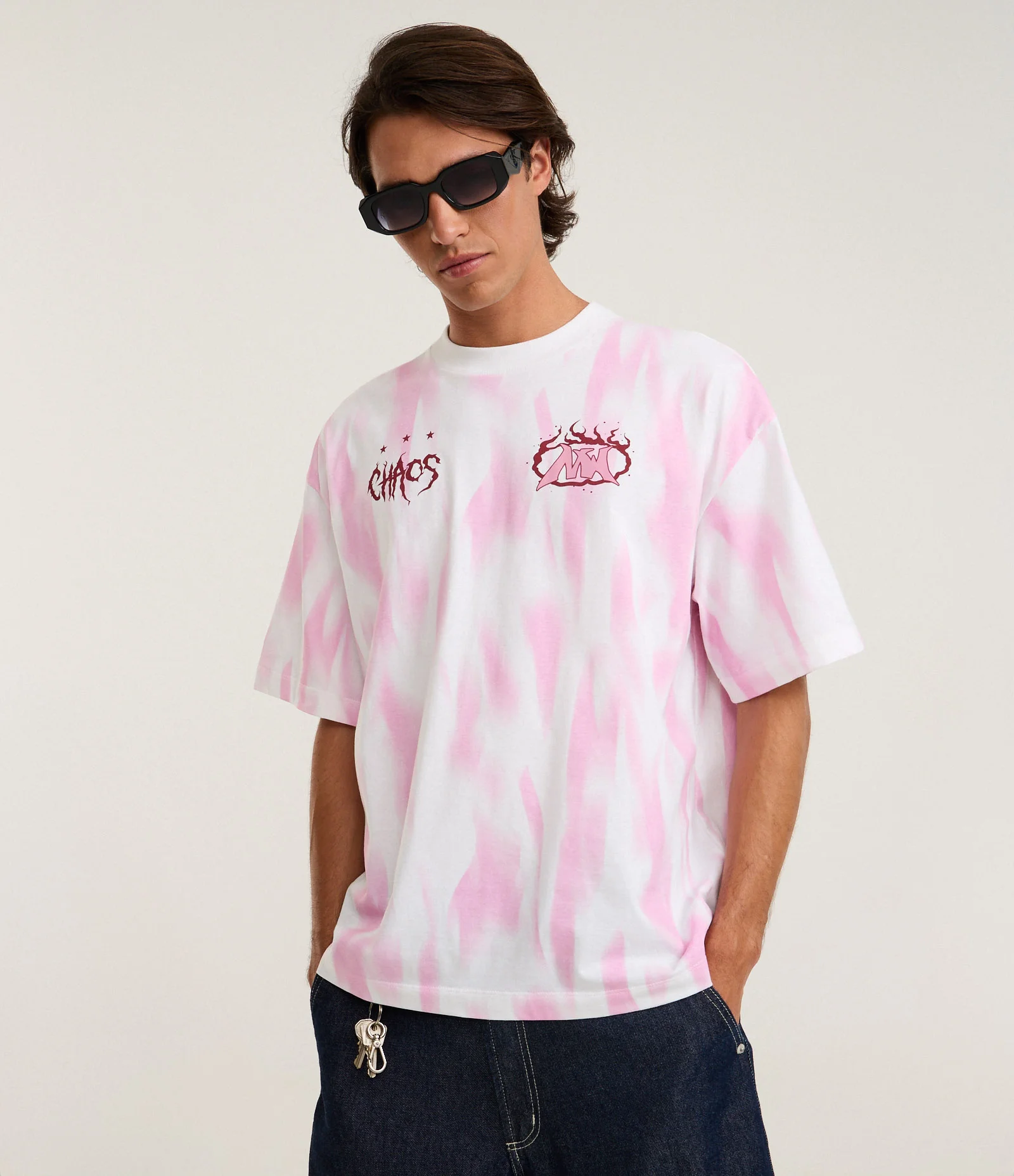 Camiseta Oversized Sportcore em Algodão com Estampa Chaos Branco / Rosa 1