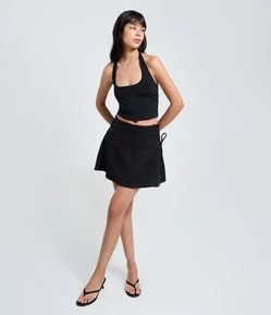 Saia Curta Evasê Alfaiatada com Lacinhos de Amarração