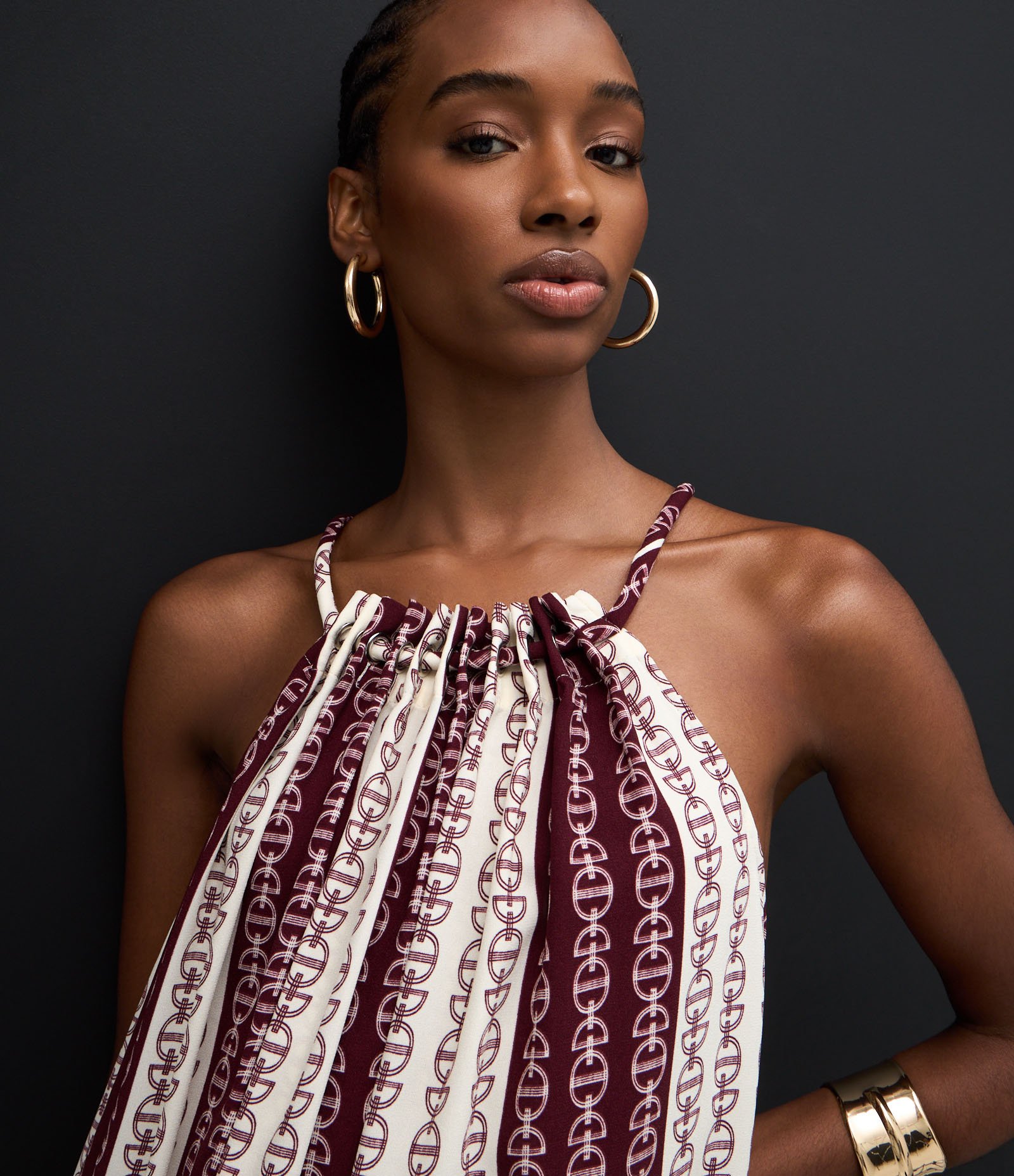 Vestido Midi com Estampa Geométrica e Amarração no Pescoço Multicores 4