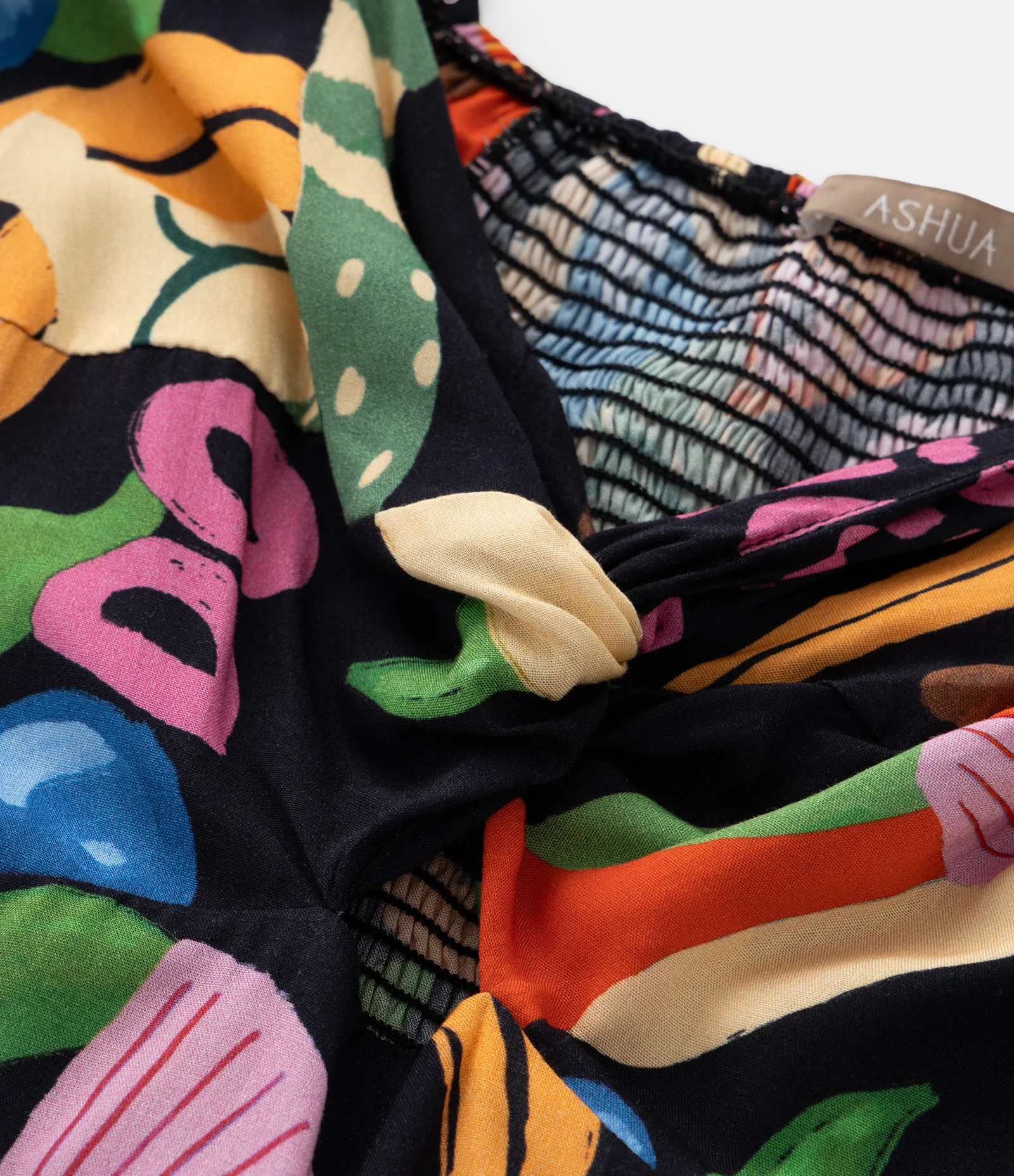 Macacão em Chalis com Estampa Tropical Curve & Plus Size Multicores 8