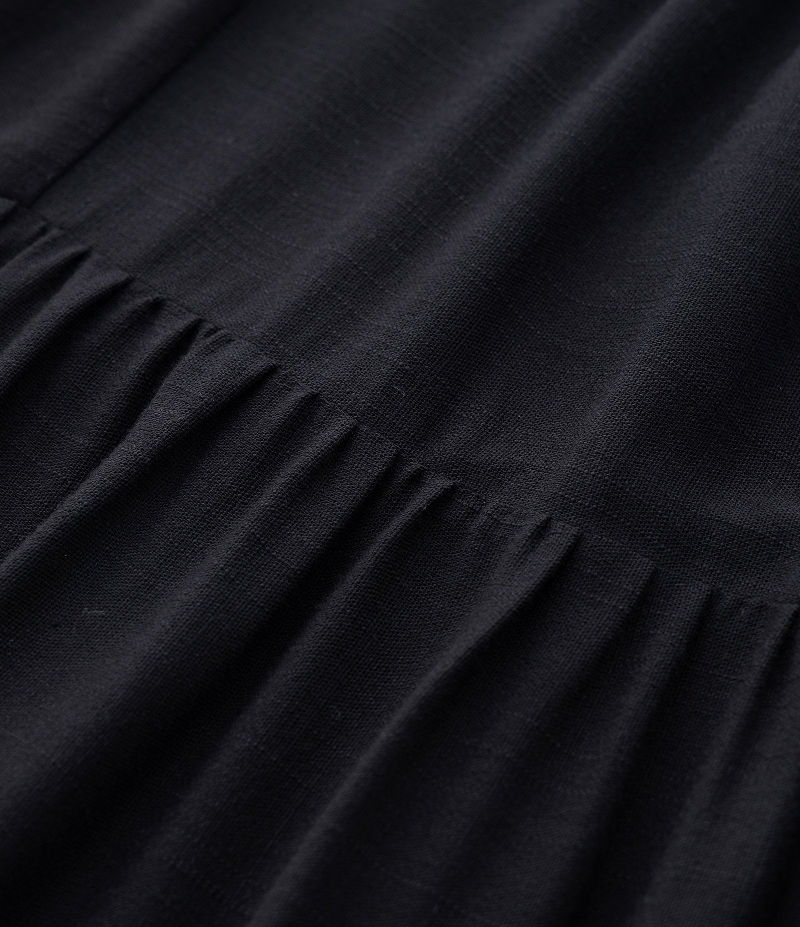 Saia Longa com Lastex no Cós e Camadas Marias Curve & Plus Size Preto 8