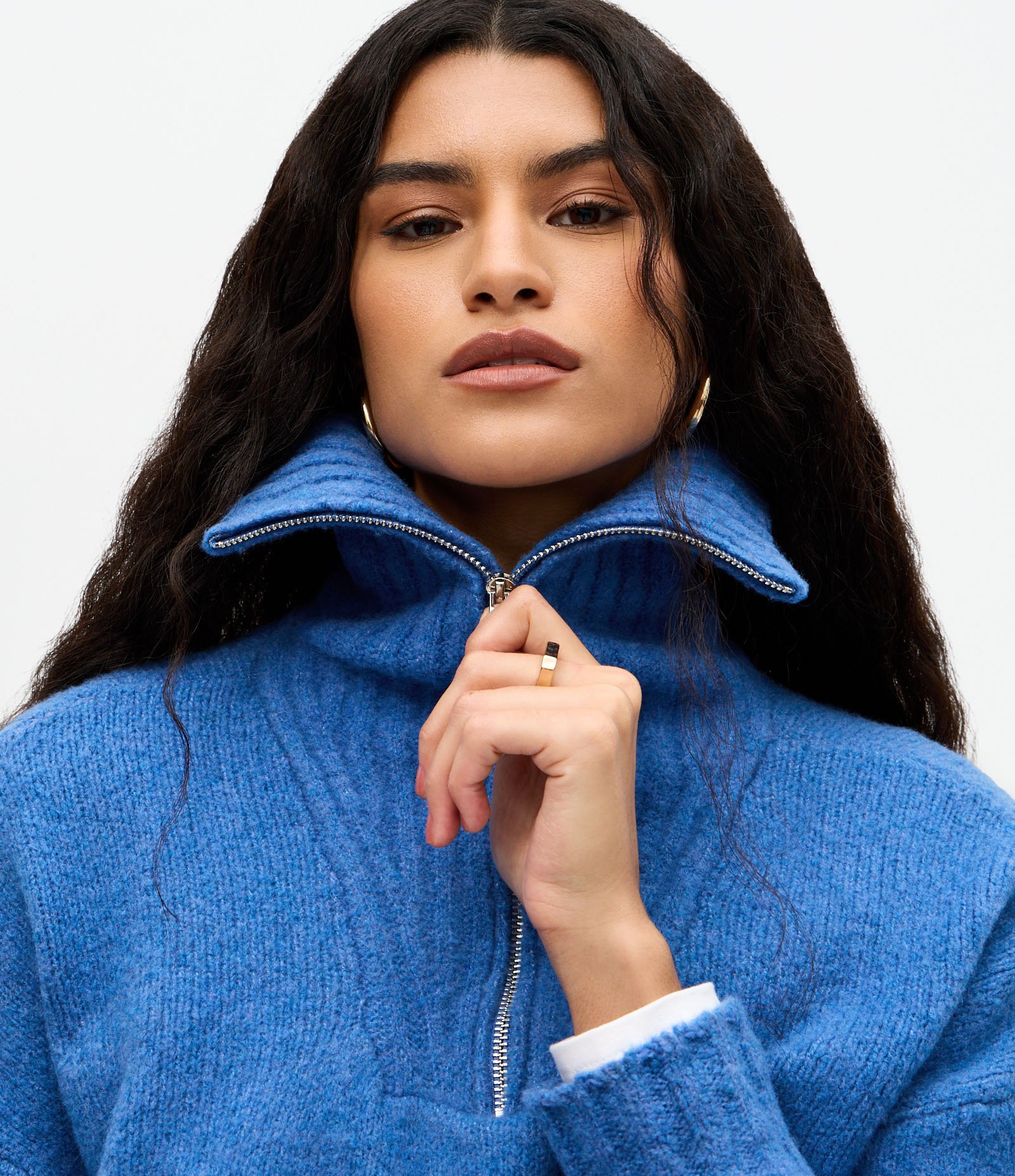 Suéter Regular em Tricô com Gola Alta Azul 4