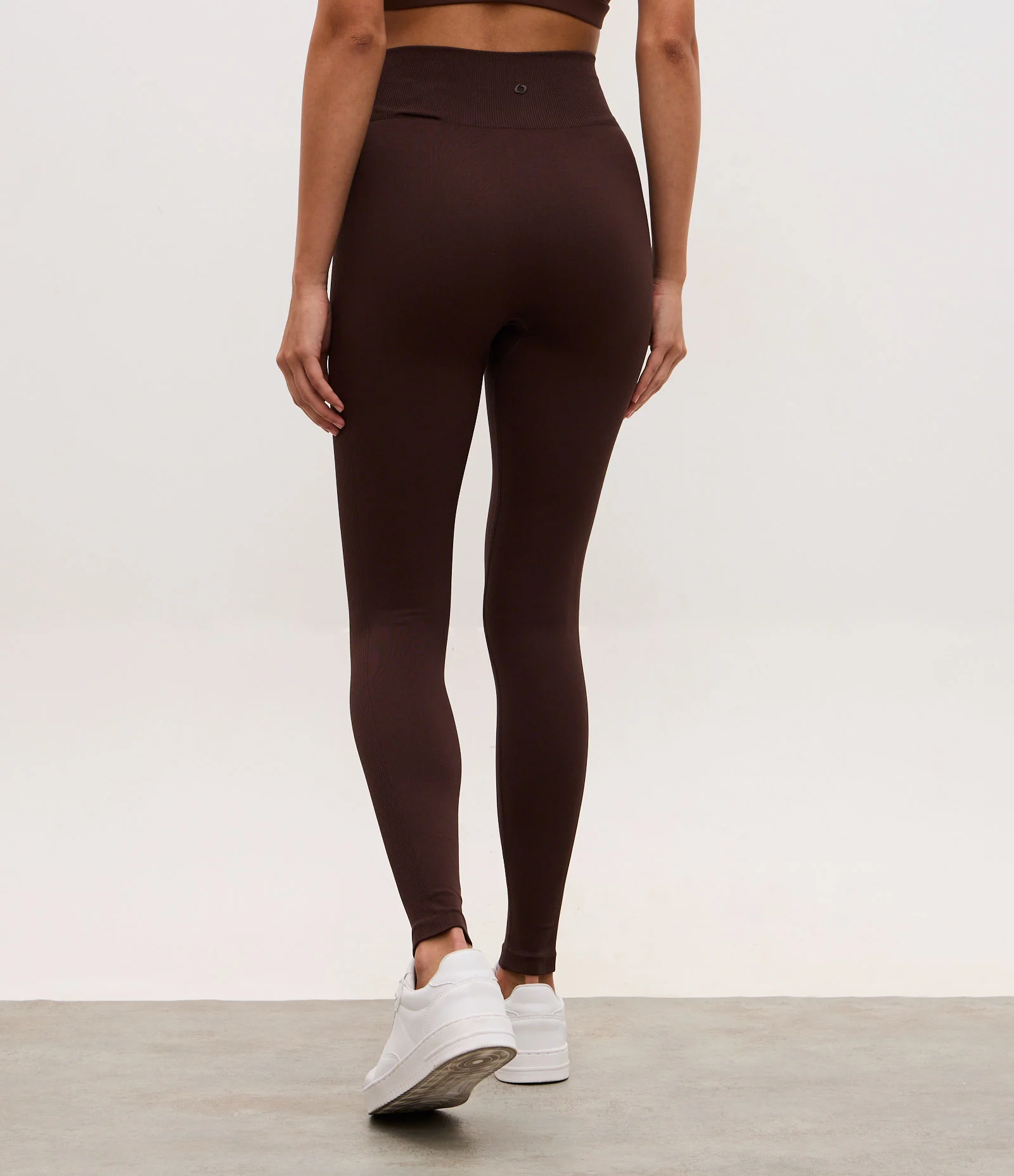 Calça Legging Esportiva em Poliamida Seamless Marrom 3