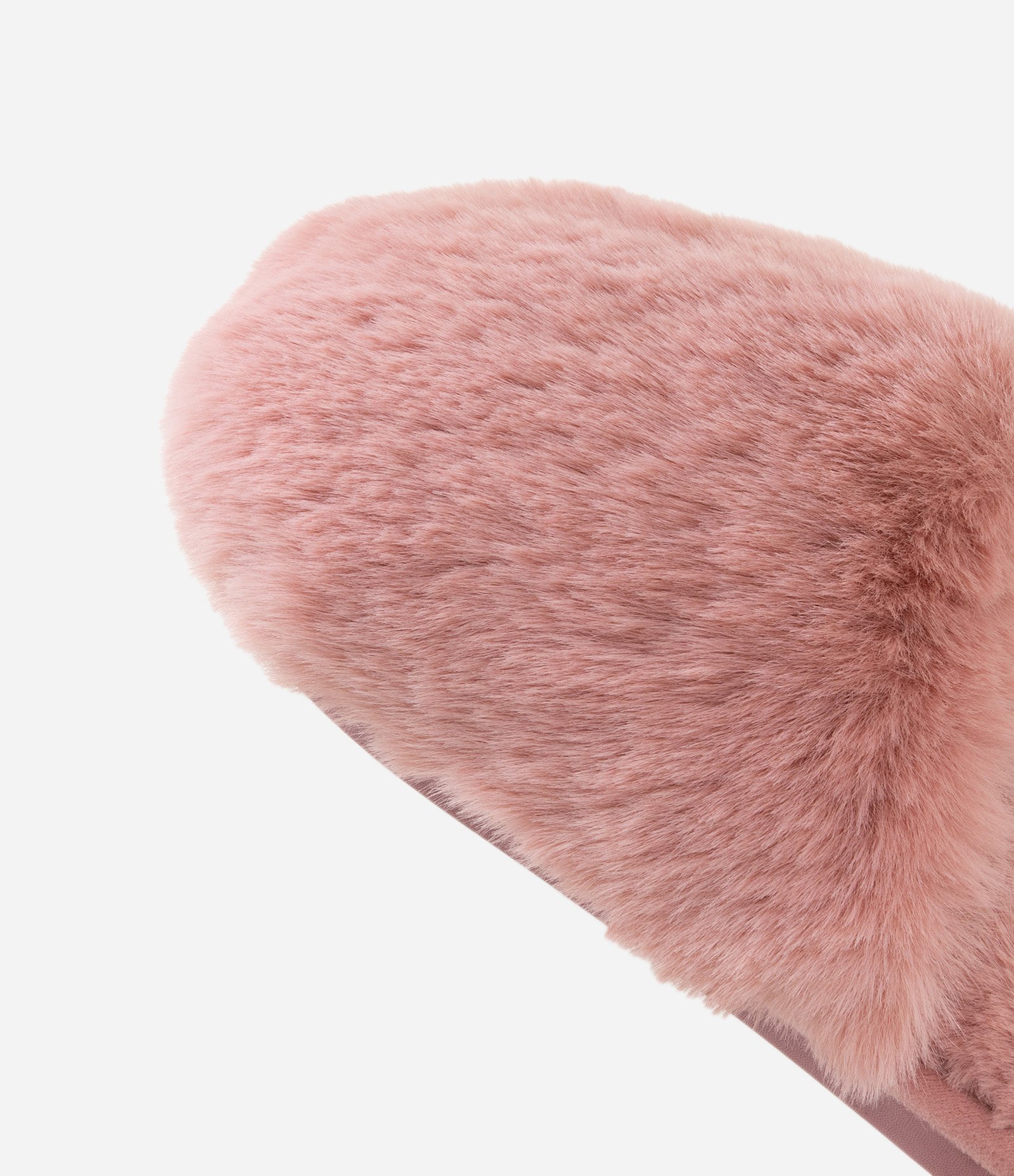 Pantufa Fechada Peluciada Rose 4