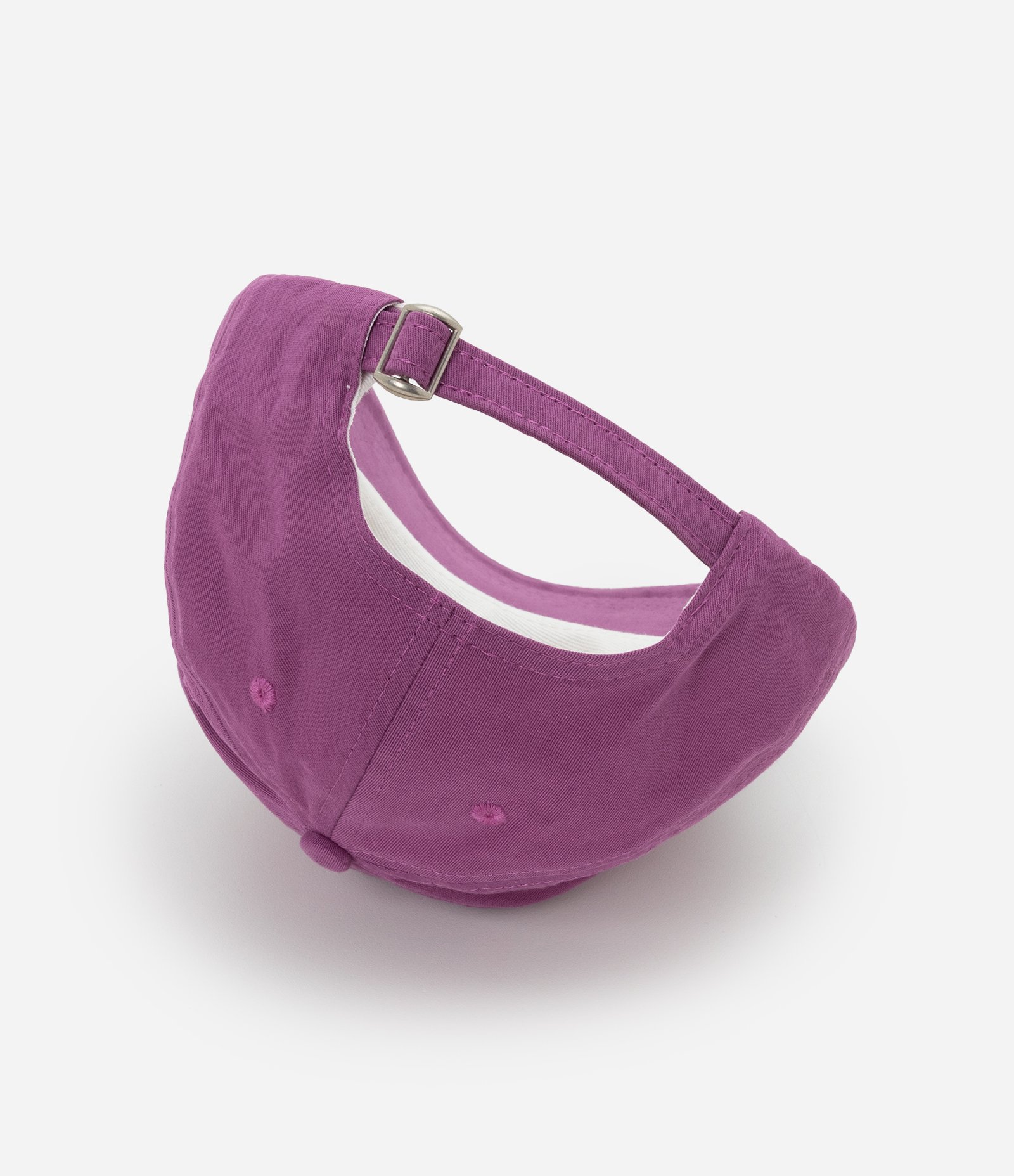 Boné em Sarja Aba Curva com Bordado Guapa Roxo 4