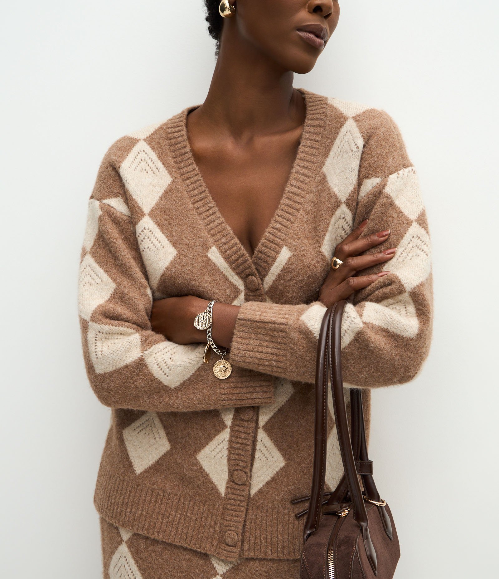 Cardigan Alongado em Tricô com Estampa Xadrez Argyle Bege 4