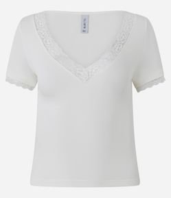 Blusa em Ribana com Decote V e Detalhe em Renda