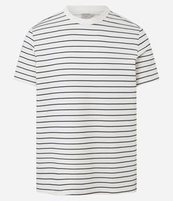 Camiseta Regula em Algodão com Estampa de Listras
