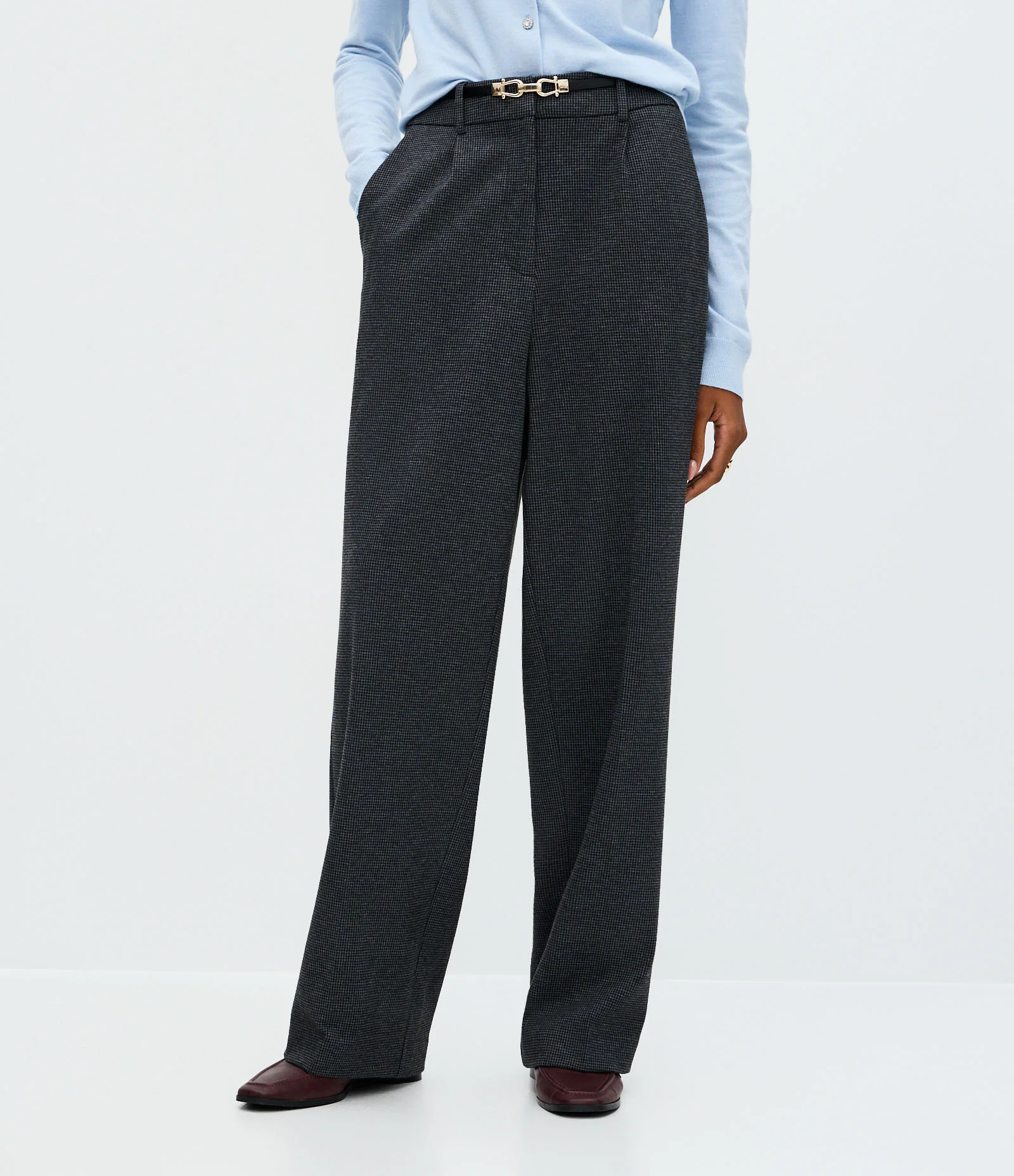 Calça Xadrez em Ponto Roma com Cinto Fino Cinza 3