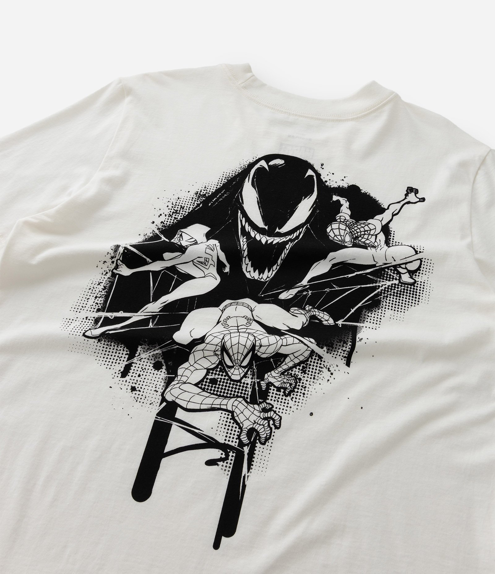 Camiseta Regular em Algodão com Estampa do Venom Branco 4