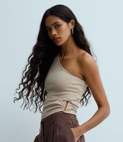 Blusa Ombro Único com Drapeado e Aviamento Lateral