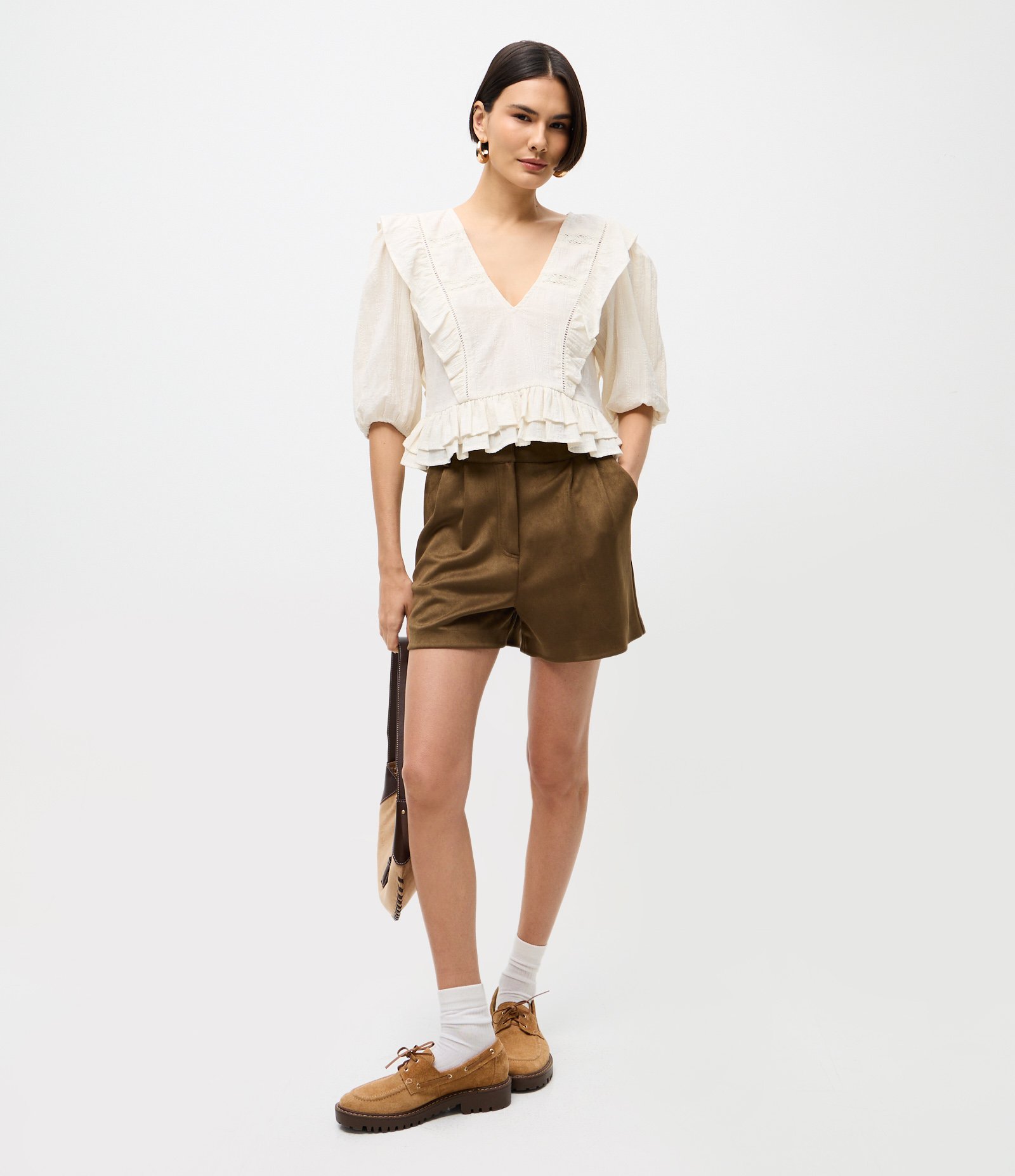 Short em Suede com Passantes Marrom 1