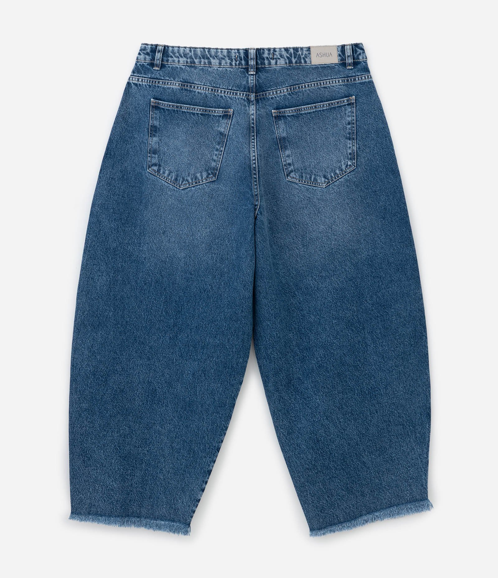 Calça Jeans Barrel com Barra Desfiada Curve & Plus Size Azul 7