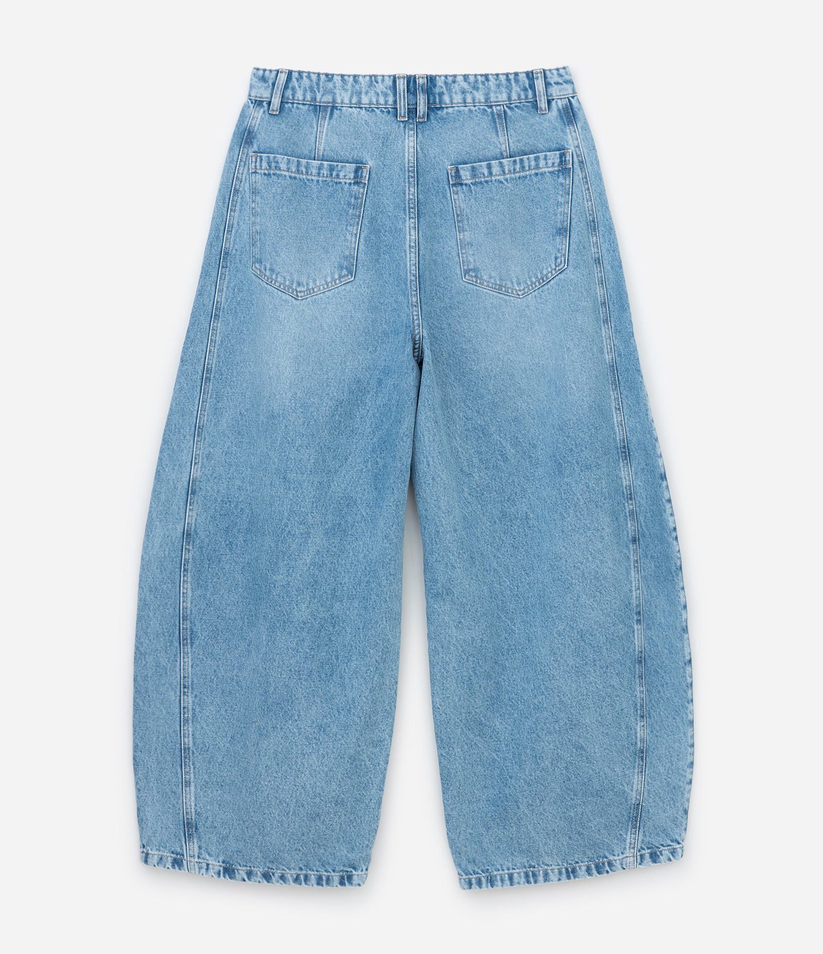 Calça Barrel em Jeans com Recortes e Pences Azul Claro 2