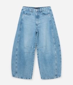 Calça Barrel em Jeans com Recortes e Pences