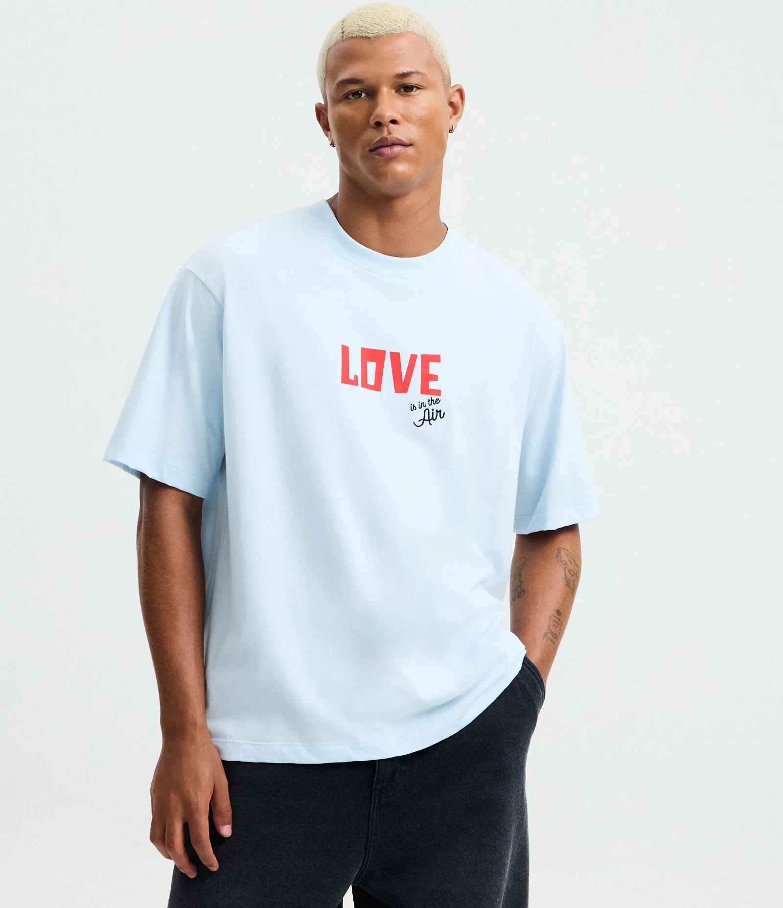 Camiseta Boxy em Algodão com Estampa Up Altas Aventuras Azul 2