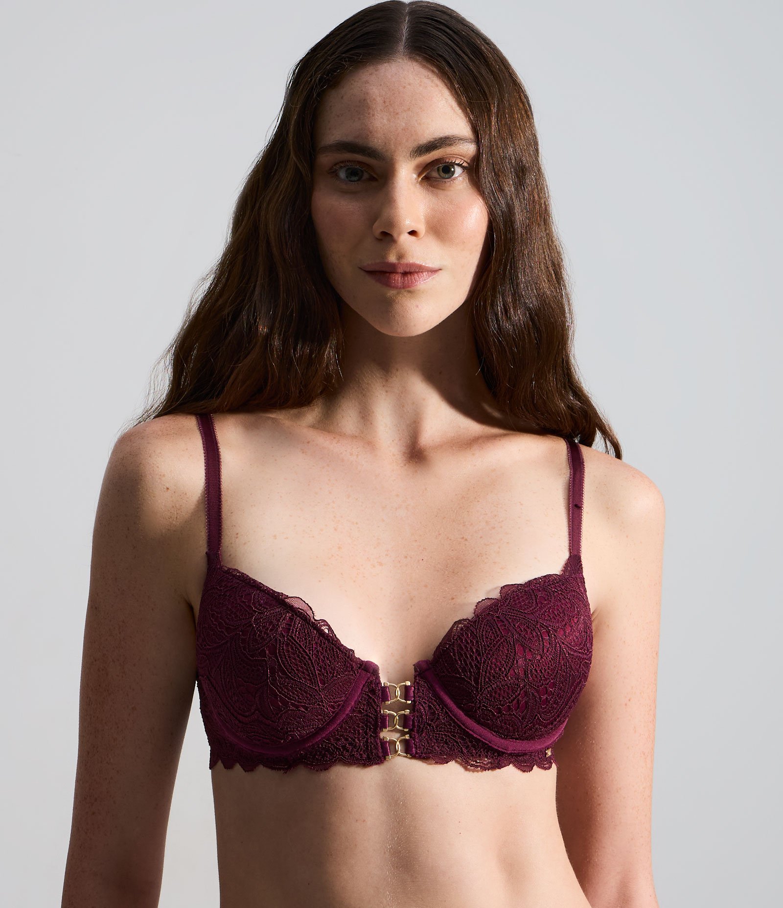 Sutiã Meia Taça em Renda Floral com Bojo Vermelho 2