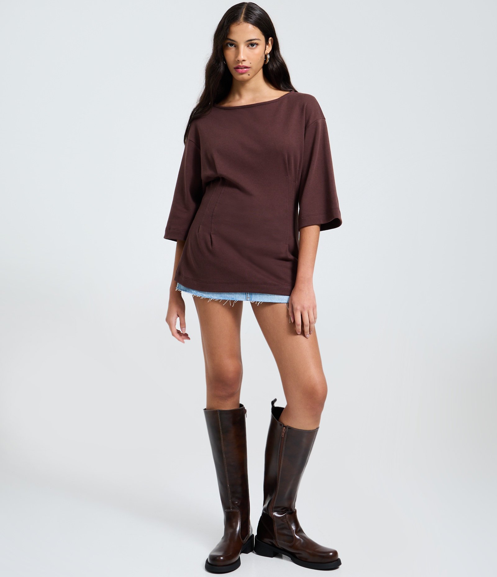 Blusa Over em Modal com Pregas Laterais Marrom 2