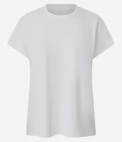 Camiseta Regular com Abertura Nas Costas
