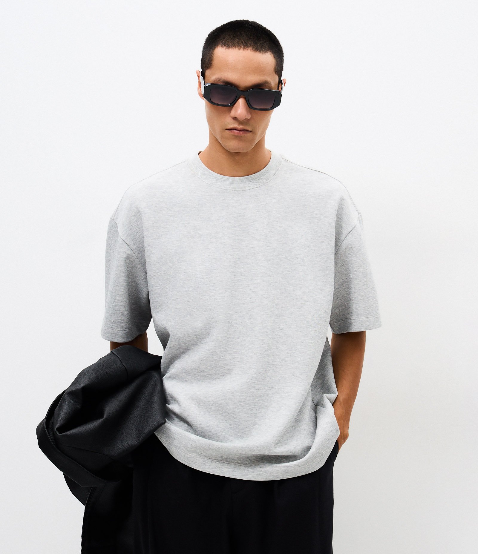 Camiseta Boxy Tech em Malha Pesada Cinza 2