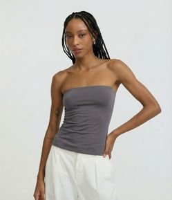 Blusa em Microfibra Tomara que Caia com Fenda Lateral