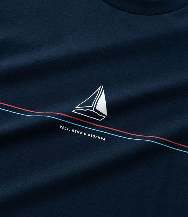 Camiseta Manga Curta com Estampa de Barco e Lettering