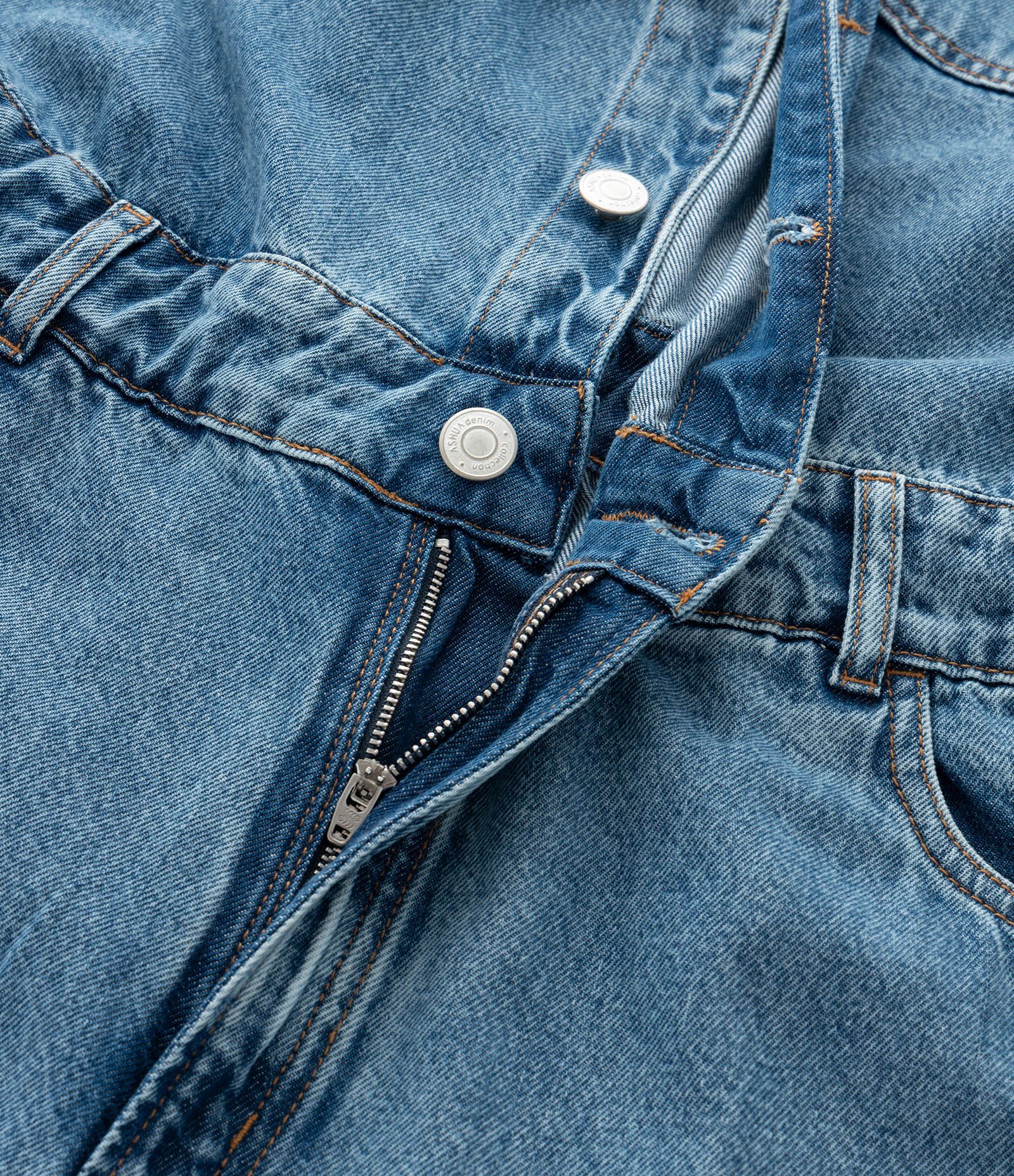 Macacão Longo em Jeans com Cós Elástico Curve & Plus Size Azul 7