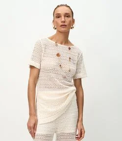 Blusa em Tricô com Textura