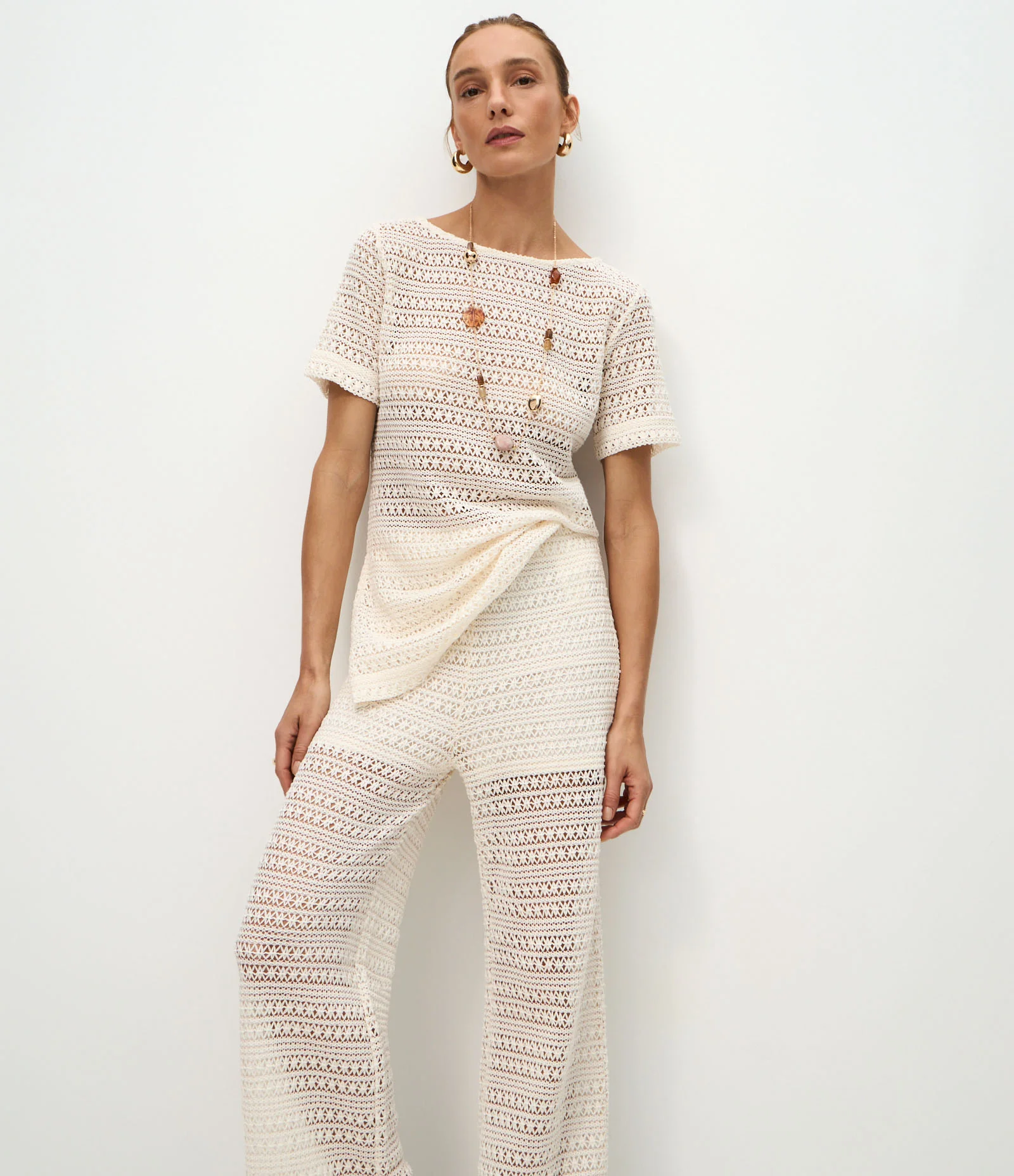 Calça Reta em Tela Crochetada com Cós Estruturado Off White 2