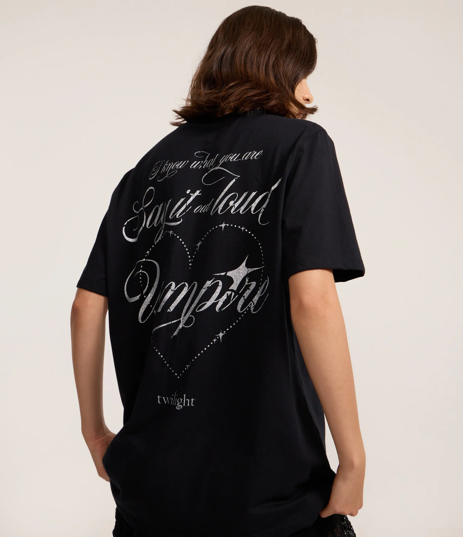 Camiseta em Algodão com Estampa Crepúsculo e Glitter Preto 4