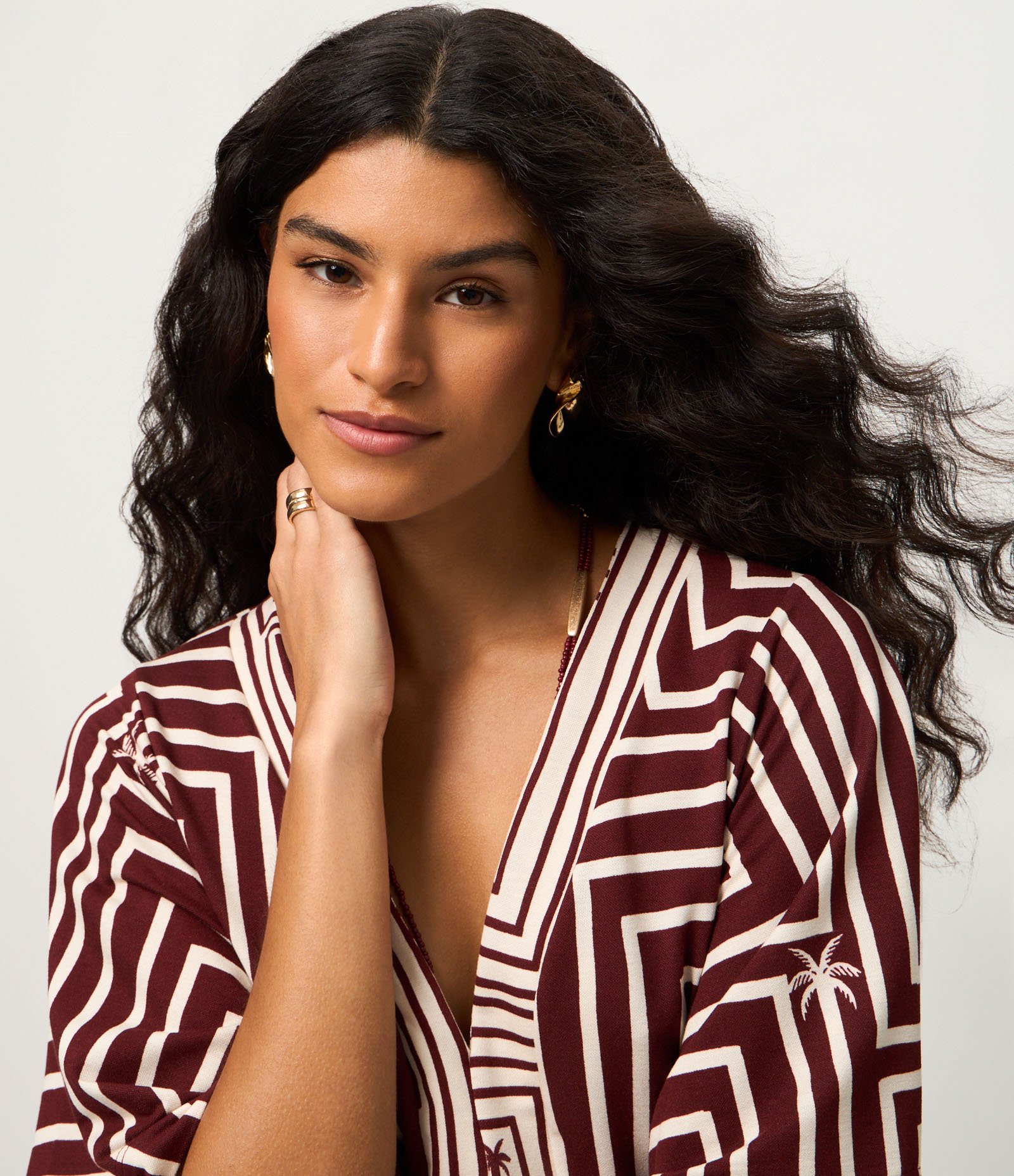 Vestido Longo em Piquet com Cinto Corda e Fenda Frontal Vinho 3