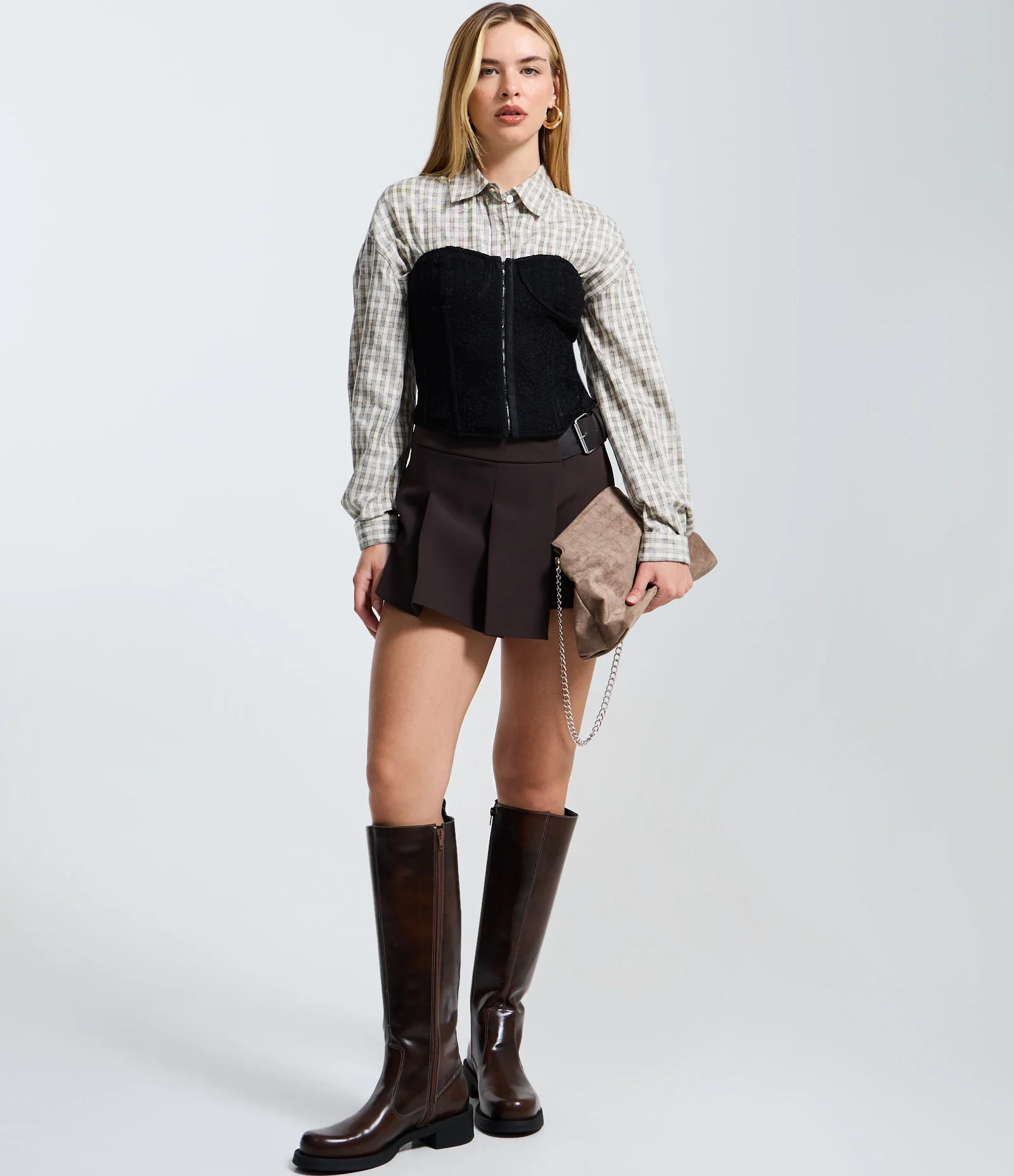 Corset Estruturado e Texturizado em Renda Preto 2