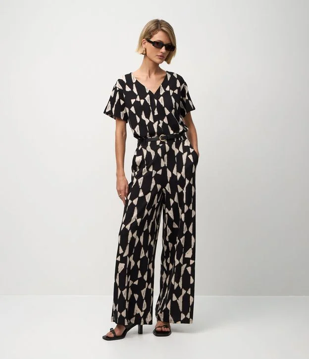 Cor: Preto | Tamanho: G1