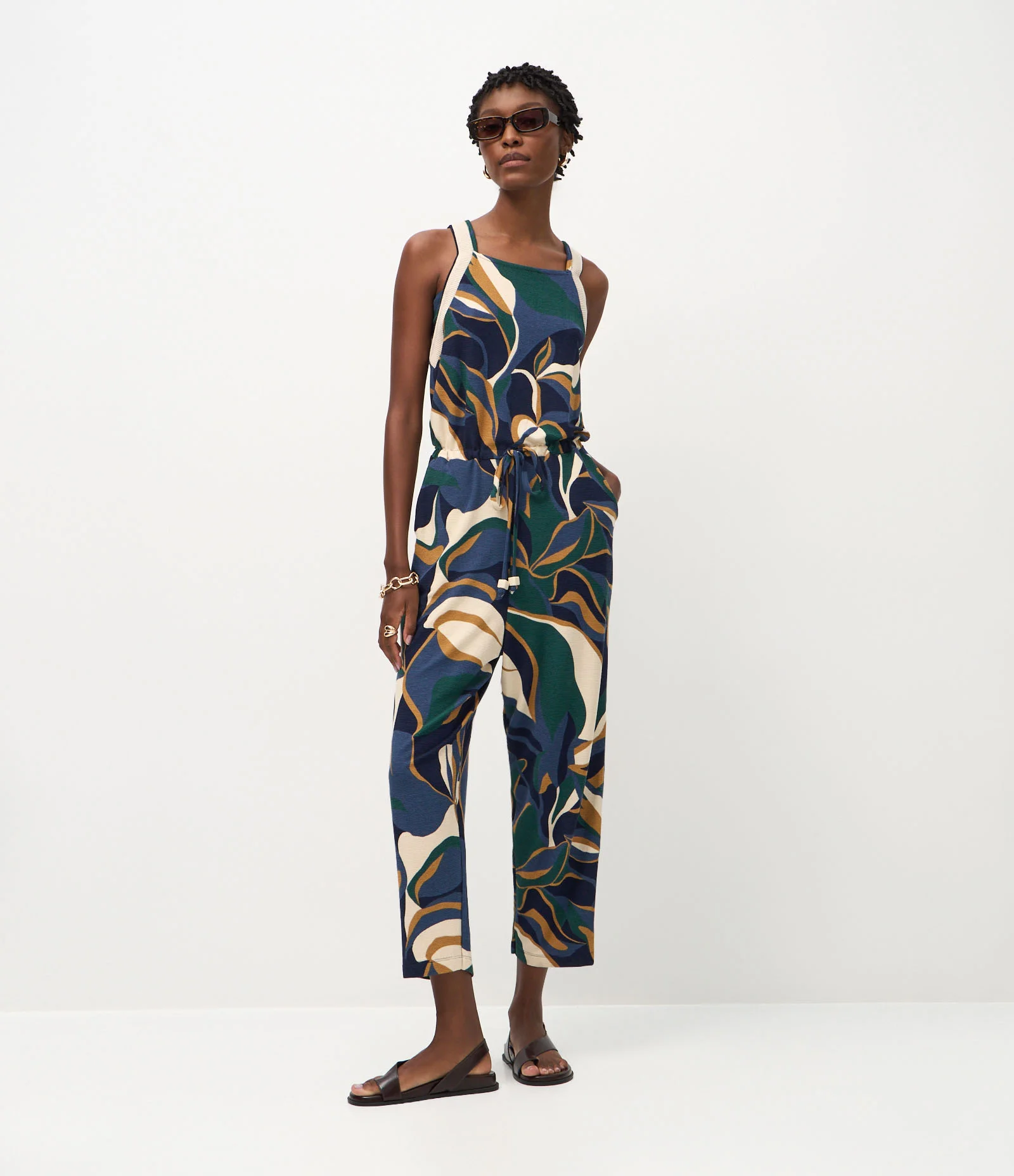 Macacão Sem Mangas com Estampa Abstrata Multicores 1