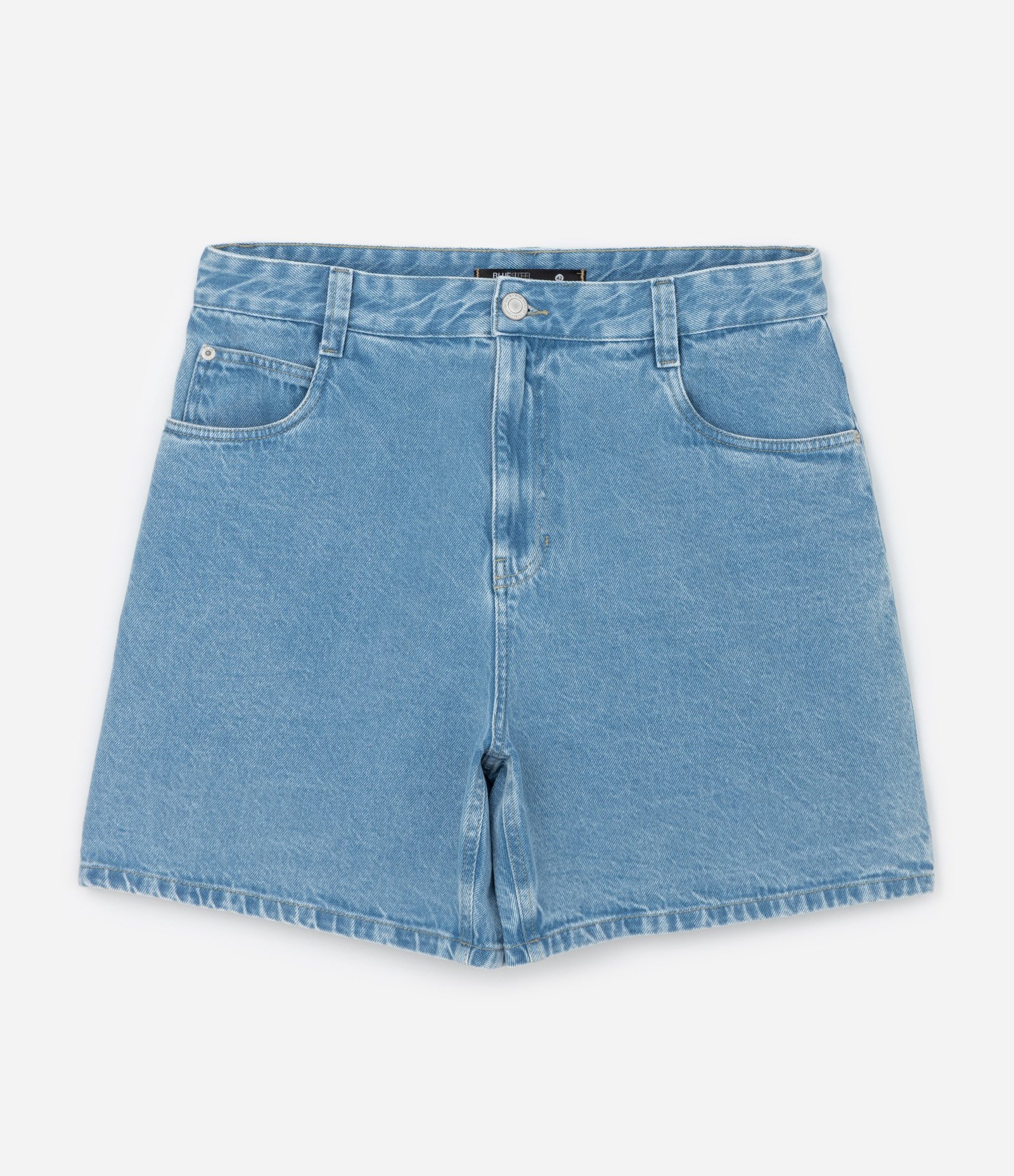 Bermuda Cropped em Jeans Liso Azul Claro 5