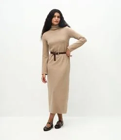Vestido Long Midi com Gola Alta e Mangas Longas